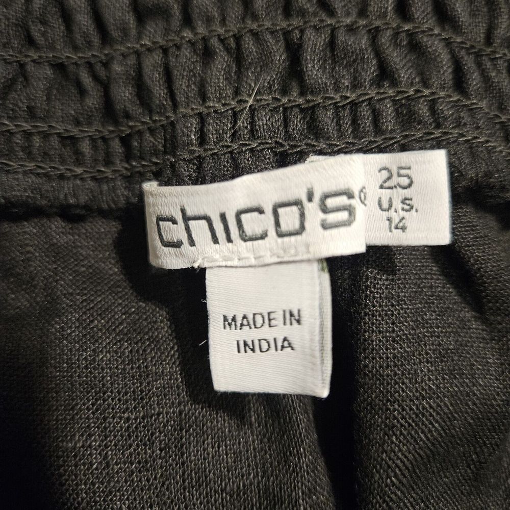 Chicos Linen Off The Shoulder Cutwork Blouse Smocked Neckline Black Size 14 - Picture 3 of 8
